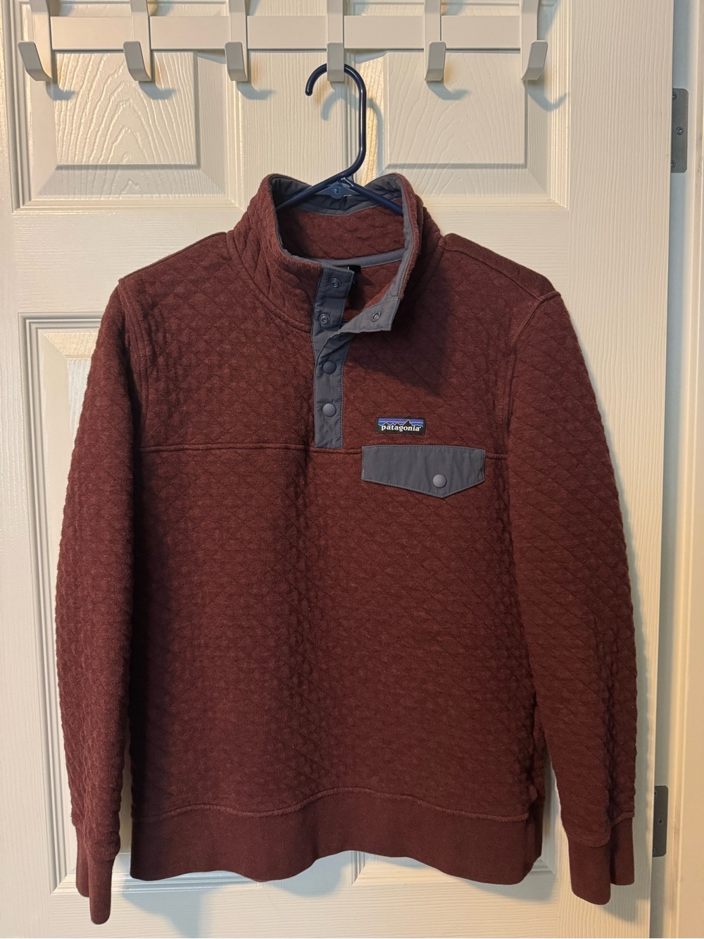 Patagonia Quilted Pullover in Deep Burgundy with Gray Trim